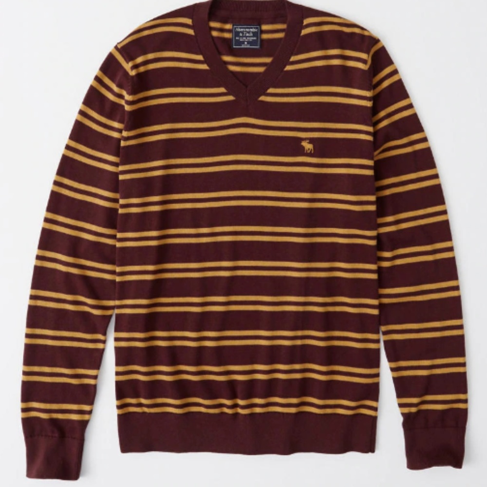 ABERCROMBIE & FITCH ICON V-NECK SWEATER